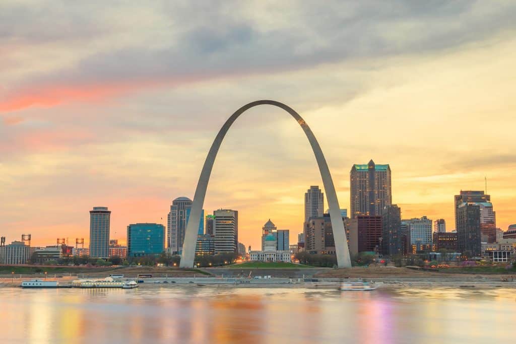 St louis missouri arch